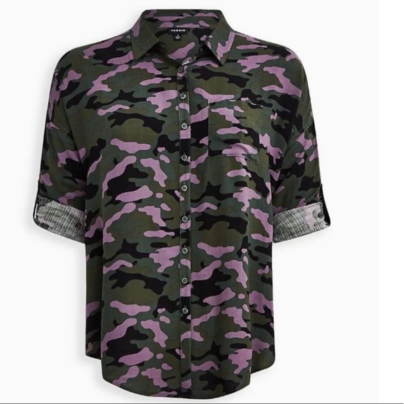 Torrid Size 4X Drop Shoulder Button-Front Top - Camo Print - Picture 2 of 8